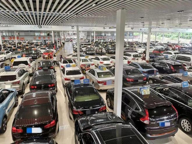 买车新选择 为何二手车市场交易持续火热？